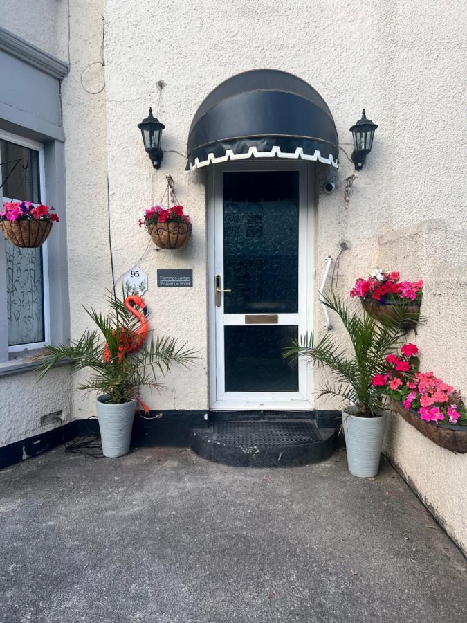 Flamingo Lodge Torquay Bagian luar foto
